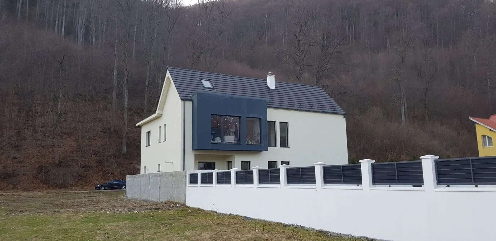 Casa de lângă pădure, fotografia 5